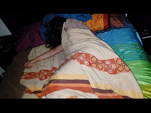❤️ Figliastro che rimprovera la sua giovane matrigna mentre lei dorme Porno fbal it.hochu-sex-tomsk.ru ❤️
